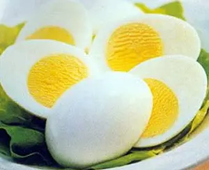 Eggs with Horseradish Sauce