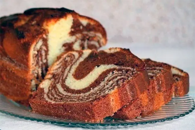 Make Two Banana-Chocolate Loaves — Easy Recipe 3 Banana Chocolate Cake