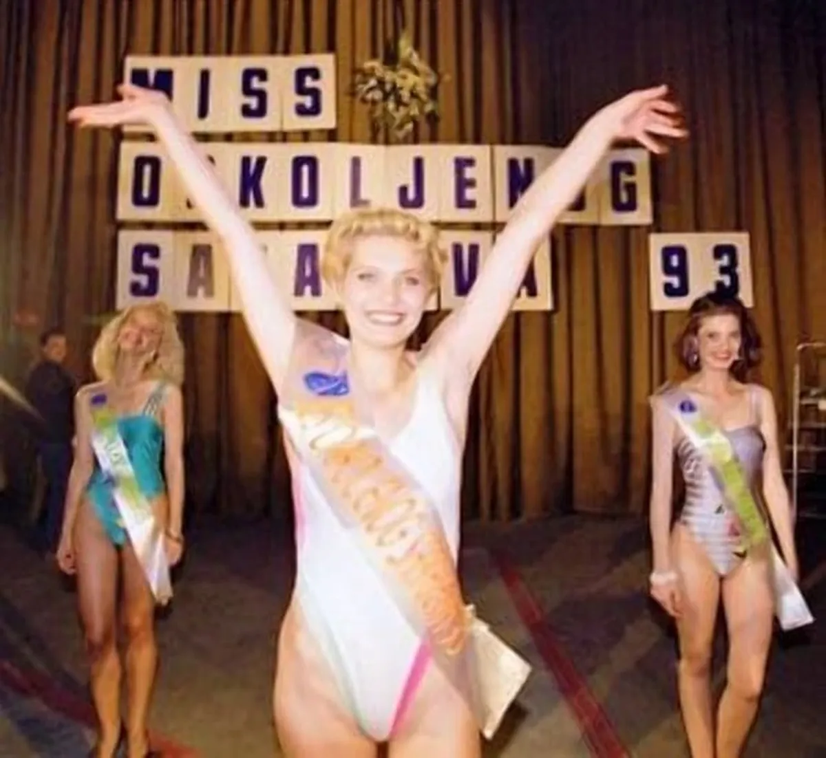 Don't Let Them Kill Us: How a Beauty Pageant, a Photo, and U2 Shook Besieged Sarajevo 5 uchasnyczi konkursu