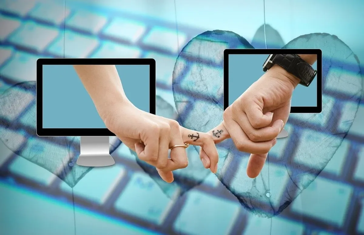 AI hasn't yet conquered dating sites, but it's trying.