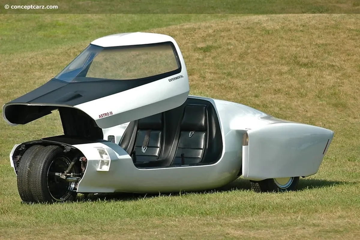 GM's 1969 Astro III: A Jet-Inspired Concept That Still Wows 4 Chevrolet Astro III Concept: A Futuristic Beauty That Delights the Eye