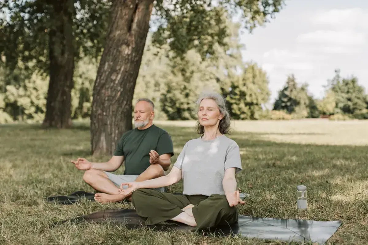 Five 5-Minute Habits That Actually Improve Your Health 4 Five beneficial habits to add to your daily routine.