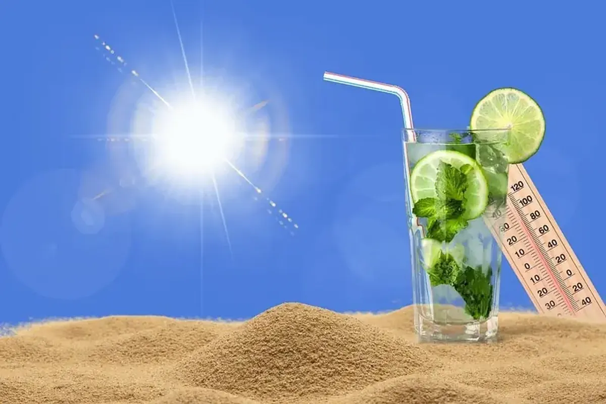 Stop Sweating: 4 Fast, Science-Backed Ways to Cool Down 3 Beat the Heat: 4 Quick Ways to Cool Down