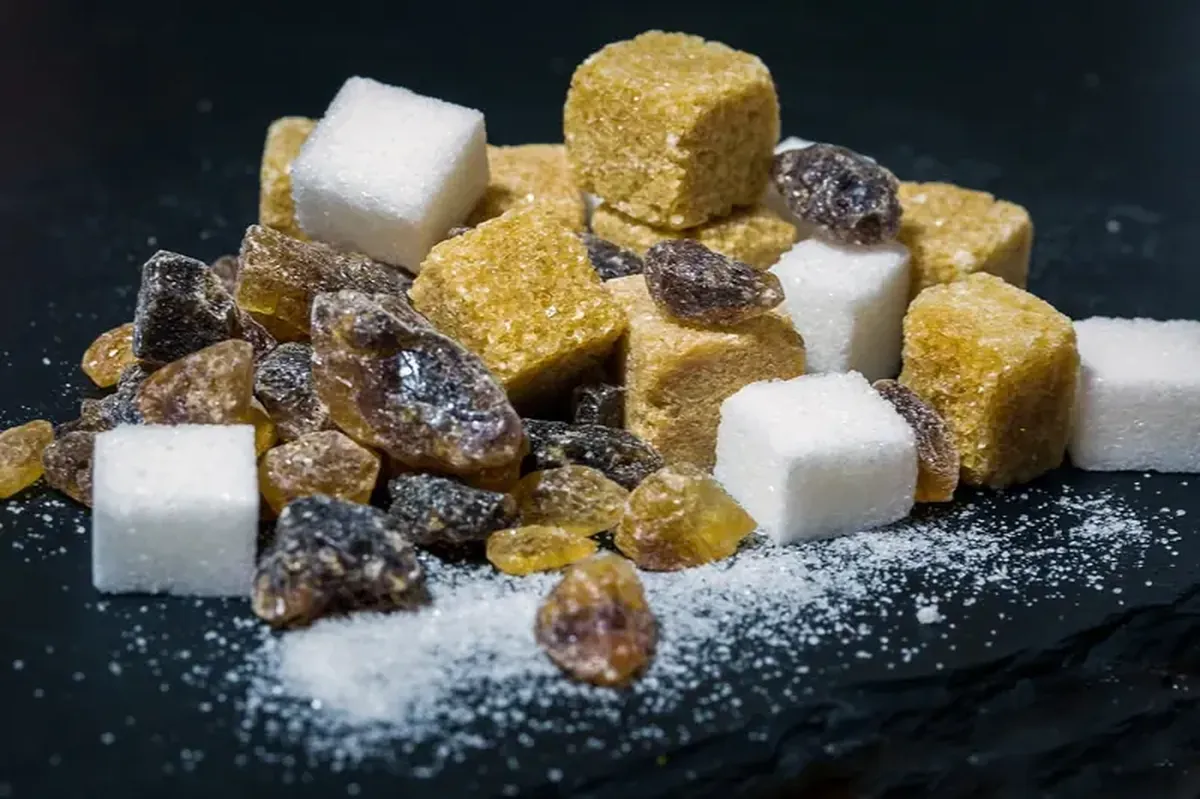 How Added Sugar Speeds Up Your Biological Clock 3 Sweet scourge: too much sugar in the diet accelerates aging.