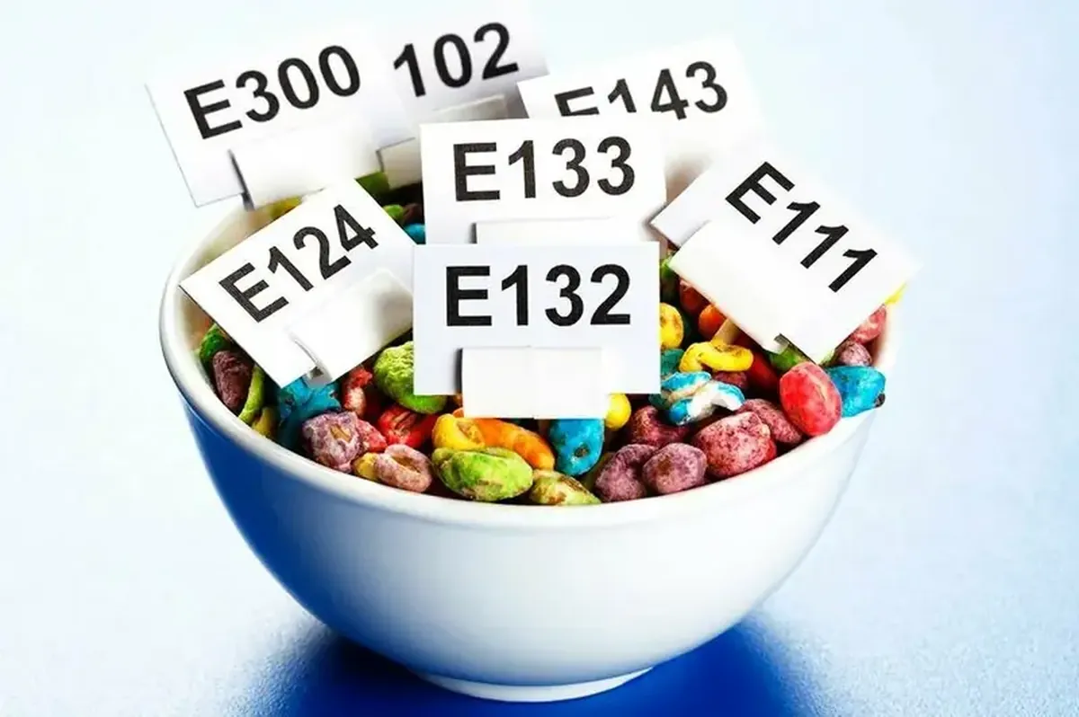 Which Food Additives Help — and Which Ones Harm Your Health 3 Food additives: benefit or risk?