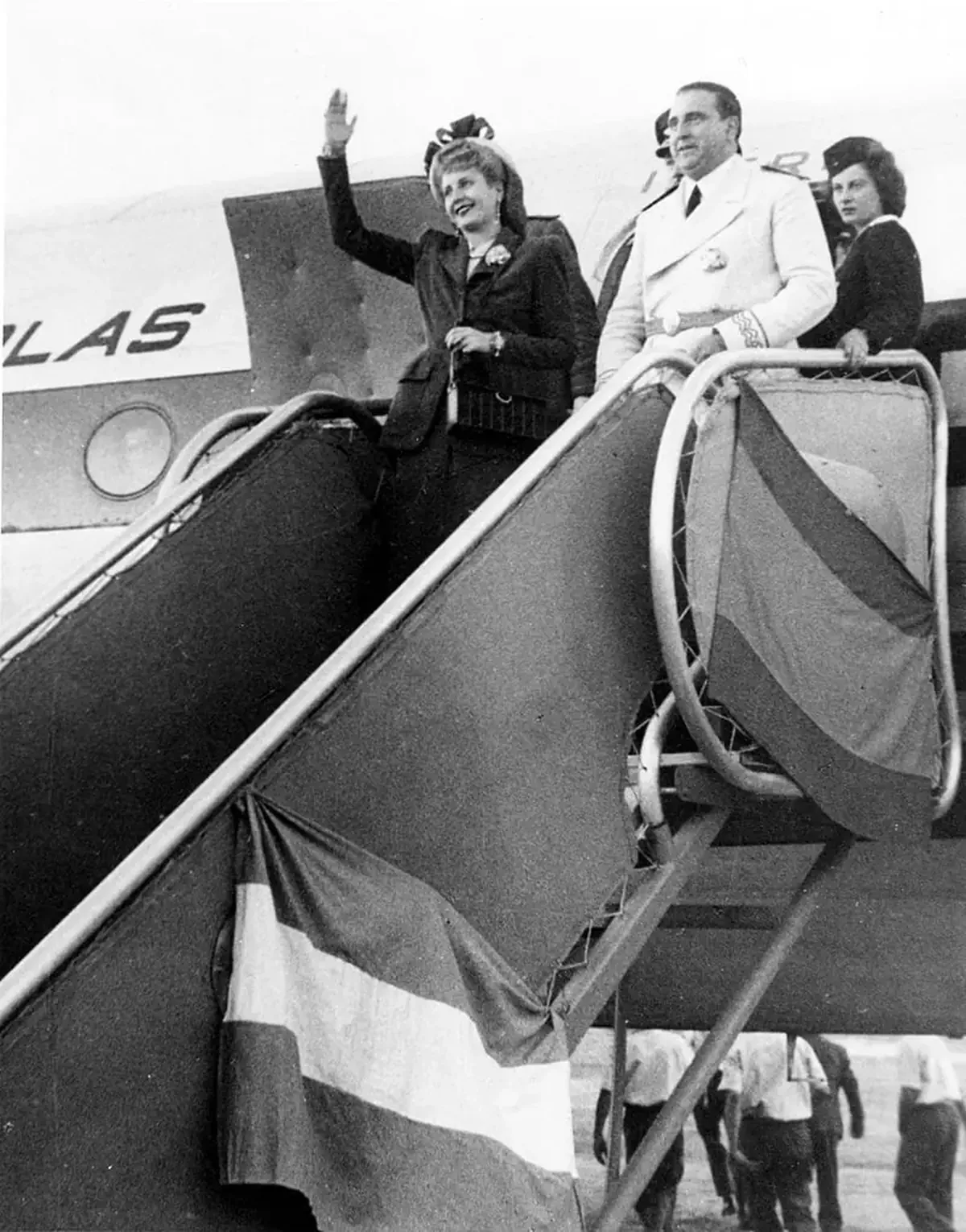 Evita Perón: How an Actress Became Argentina’s Political Powerhouse 14 Eva Perón: An Actress on the Political Stage