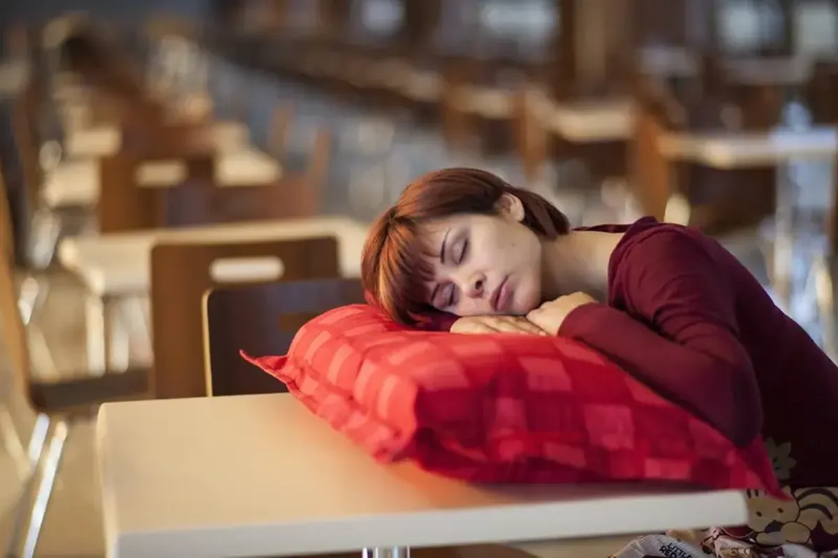 Drowsiness After Lunch: How to Avoid an Energy Slump