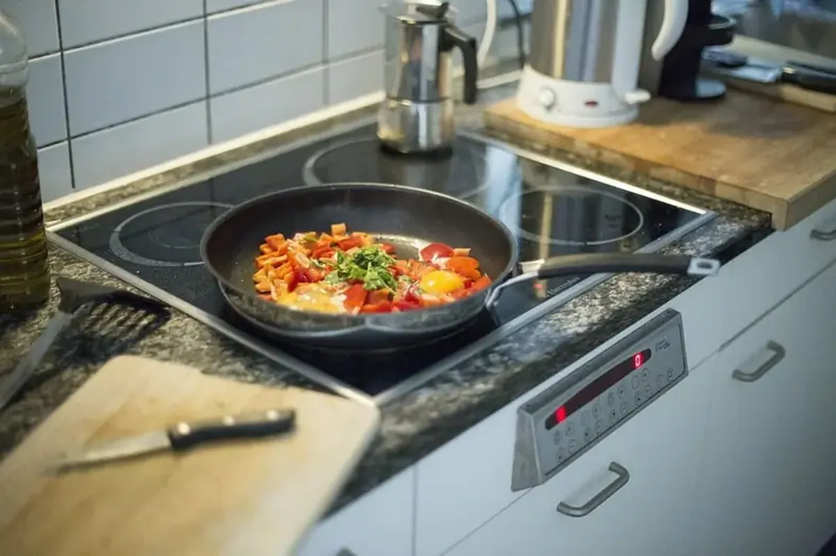 Drowsiness After Lunch: How to Avoid an Energy Slump