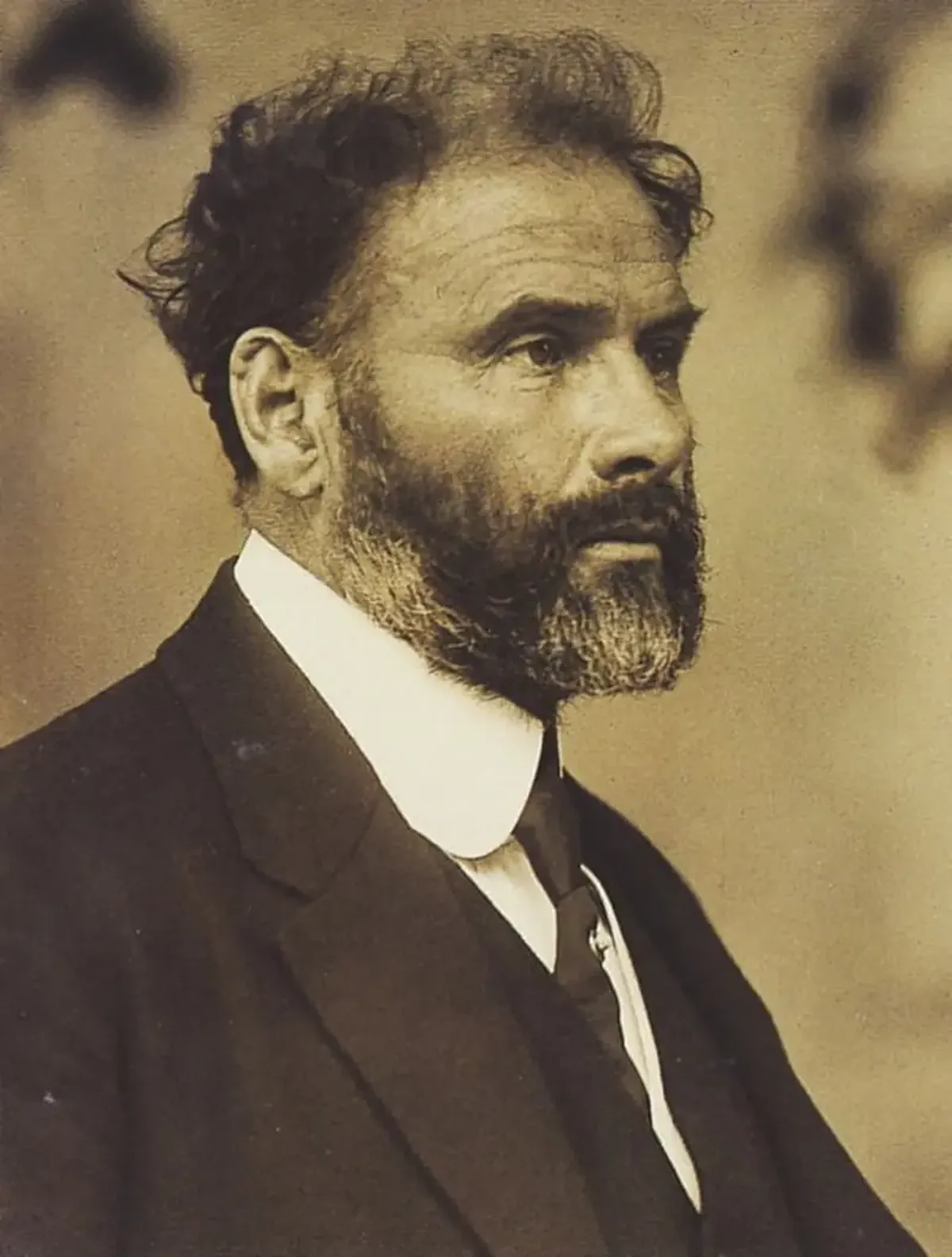 Gustav Klimt: Rebel of Viennese Modernism
