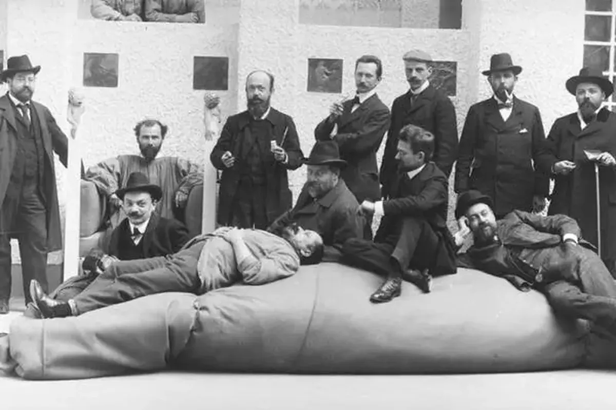 Gustav Klimt: Rebel of Viennese Modernism