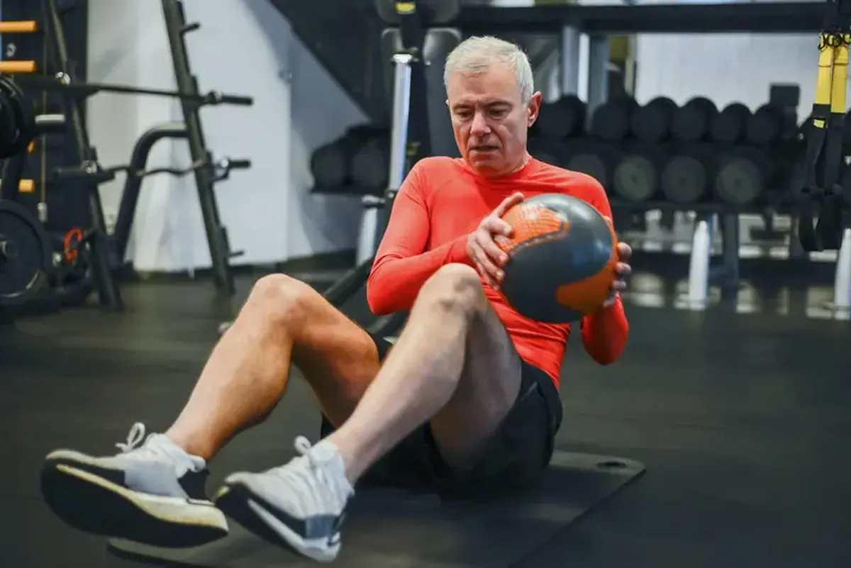 Just six minutes of intense exercise can help protect the brain from aging.