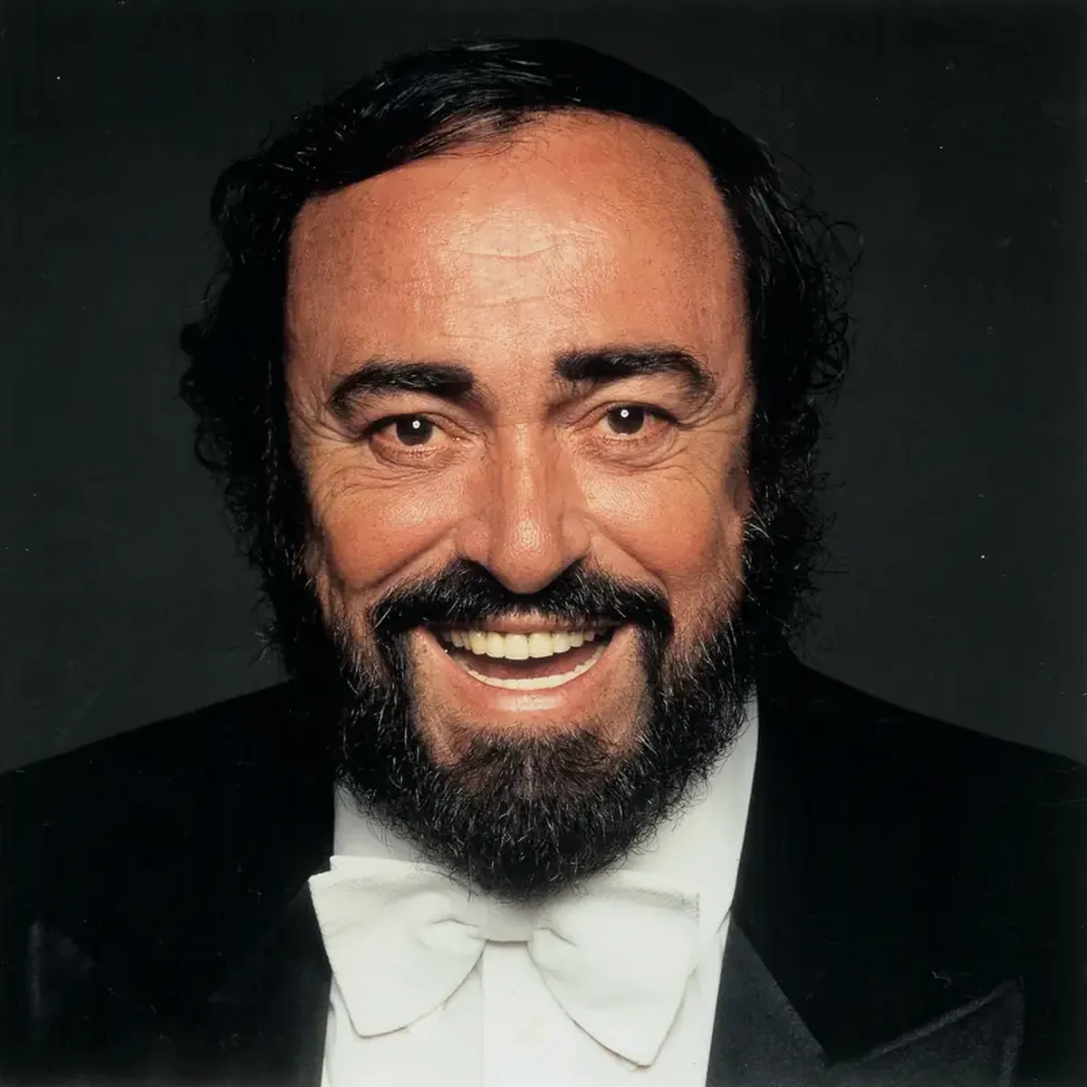 Luciano Pavarotti: The High C That Filled Stadiums 3 Luciano Pavarotti: The High