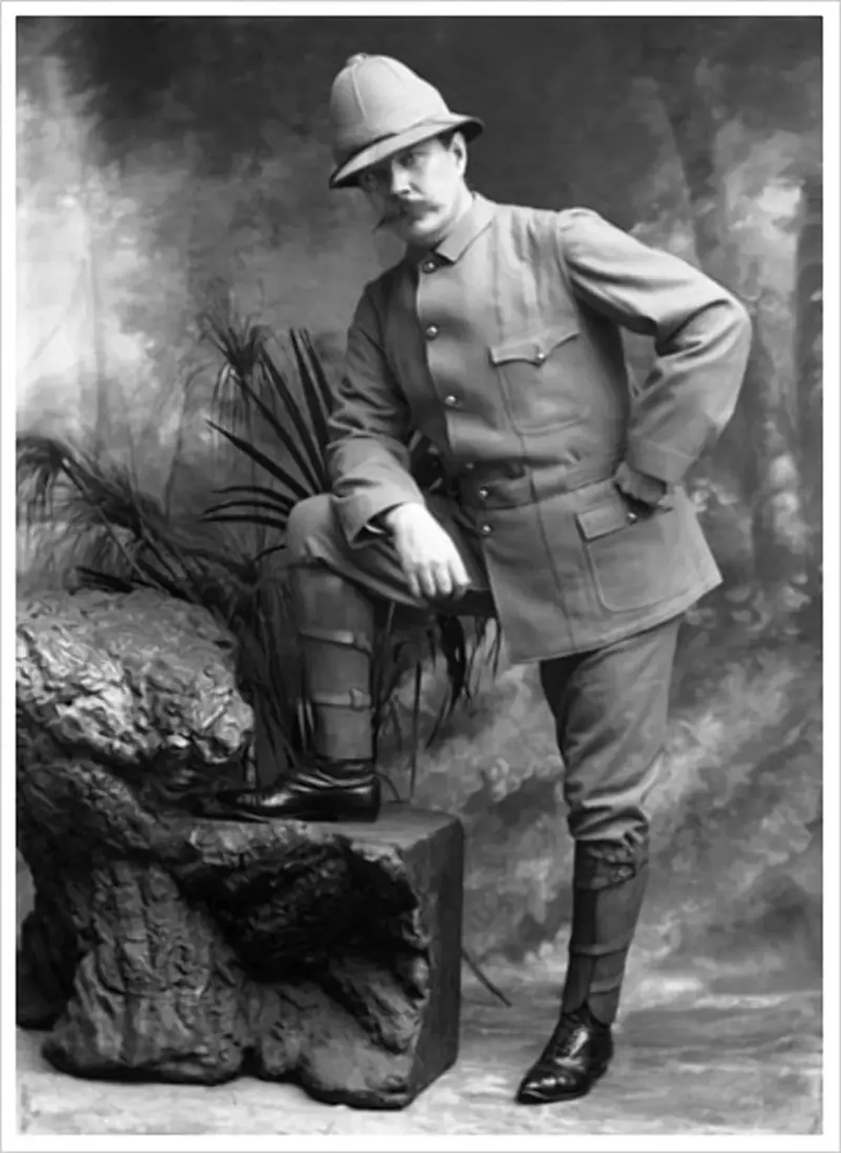 Sir Arthur Conan Doyle: The Man Behind — and Beyond — Sherlock Holmes 7 Sir Arthur Conan Doyle: Not Just Sherlock
