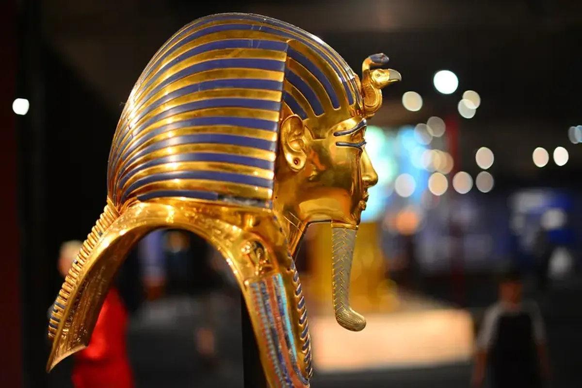 Drunk at the wheel? A new theory about the death of Tutankhamun.