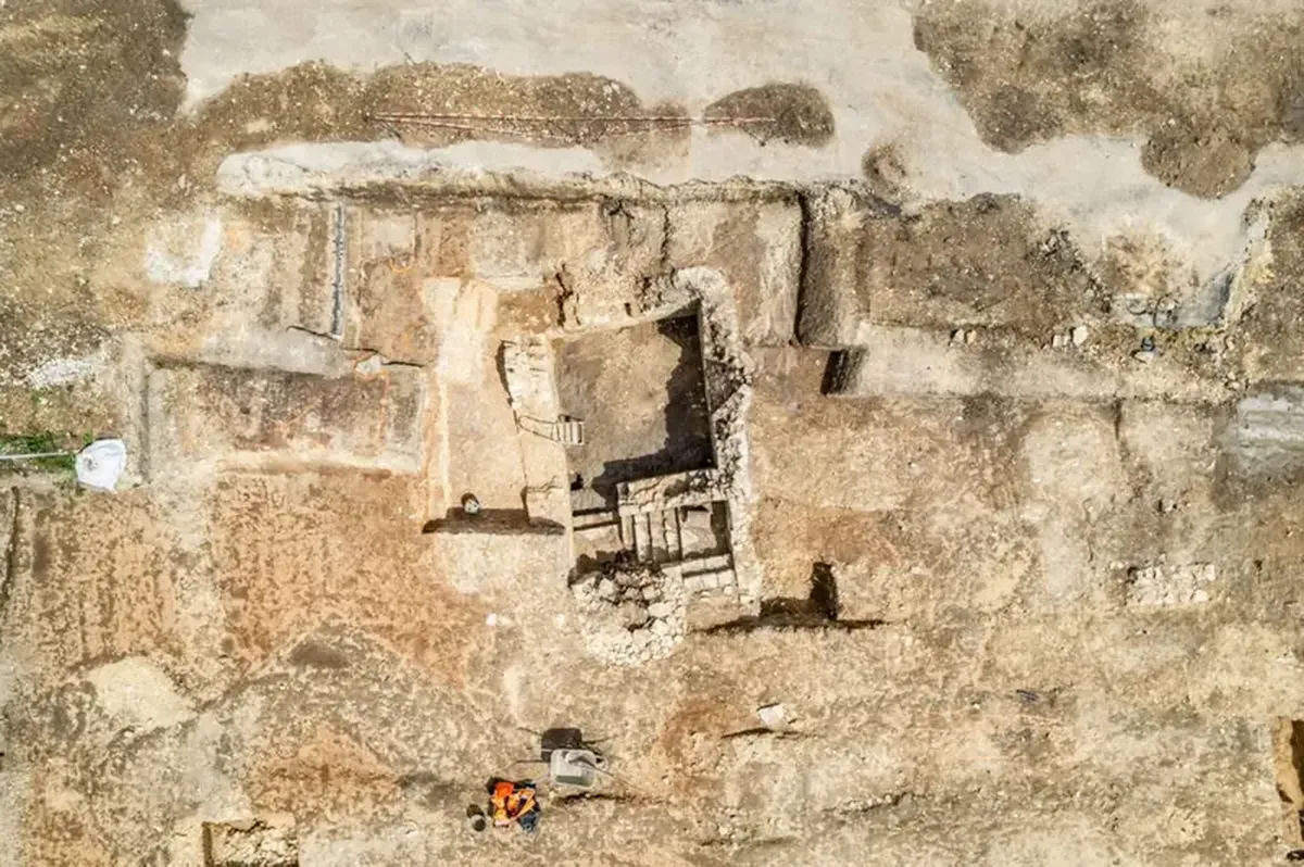 Archaeologists Unearth a Massive Roman City Near Paris 4 Archaeologists near Paris have uncovered a large ancient Roman city.