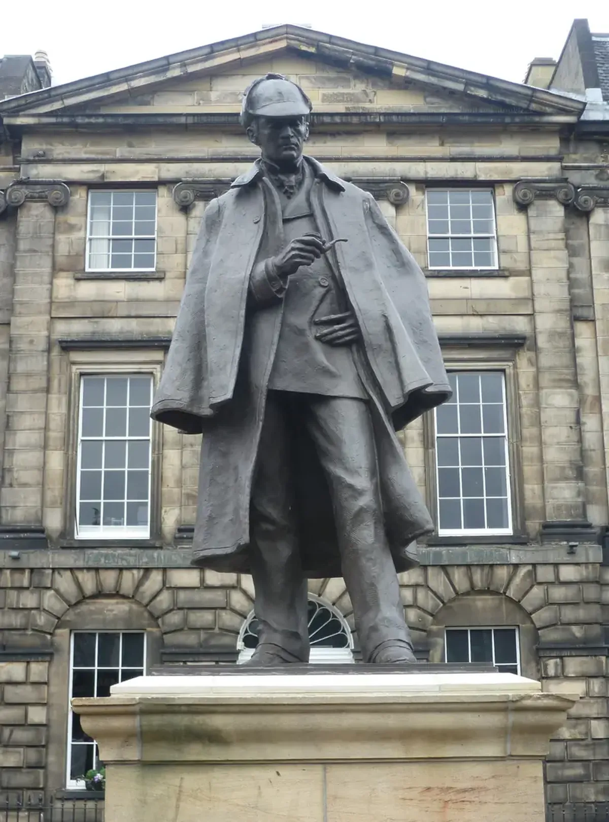 Sir Arthur Conan Doyle: The Man Behind — and Beyond — Sherlock Holmes 9 Sir Arthur Conan Doyle: Not Just Sherlock