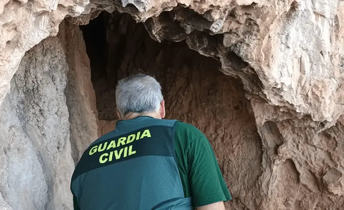 A tourist damaged a 6,000-year-old rock painting while taking a selfie.