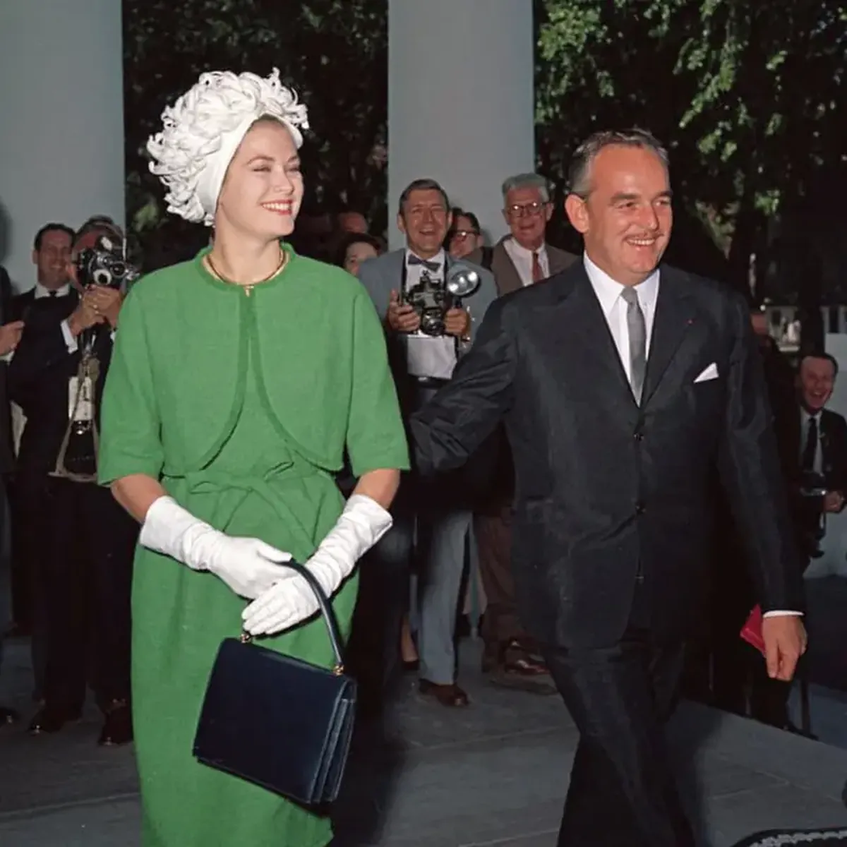Grace Kelly: The 'Snow-Capped Volcano' Who Left Hollywood for a Throne 4 Grace Kelly: A Volcano Beneath the Snow