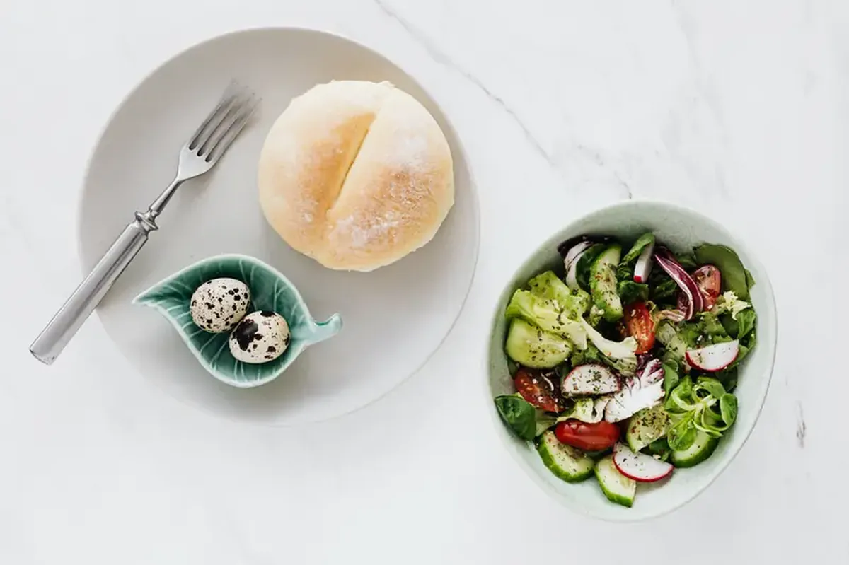 How to Use Spinach: Salads, Soups, Pies, Smoothies, and Even Cake 4 Green Cuisine: What Can You Make with Spinach?