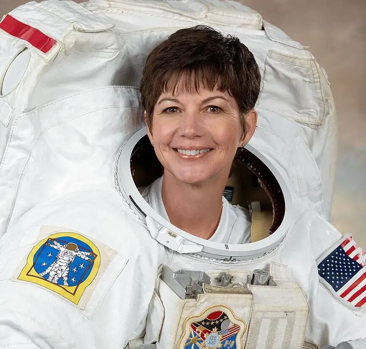 'I Resembled a Mummy' — What It Really Feels Like to Wear an EVA Spacesuit on the ISS 3 skafandr