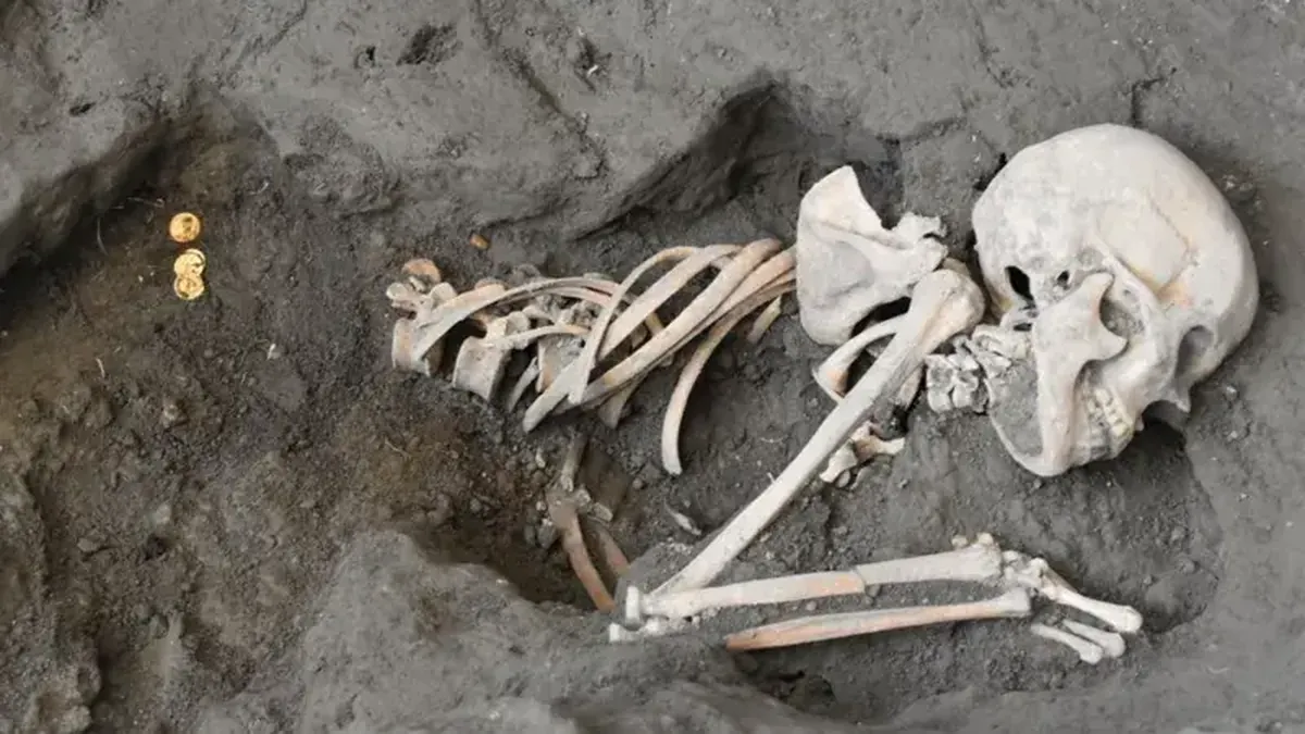 Discoveries like this happen once in a hundred years: a lavish private bath has been uncovered in Pompeii.