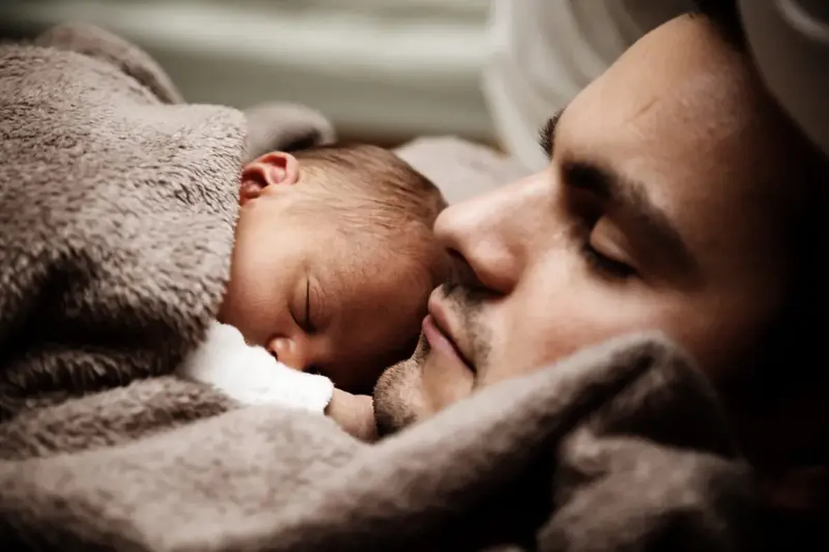 We Sleep the Least in Middle Age — Not in Youth or Old Age 3 At what age do people sleep the least: researchers' conclusions are surprising.