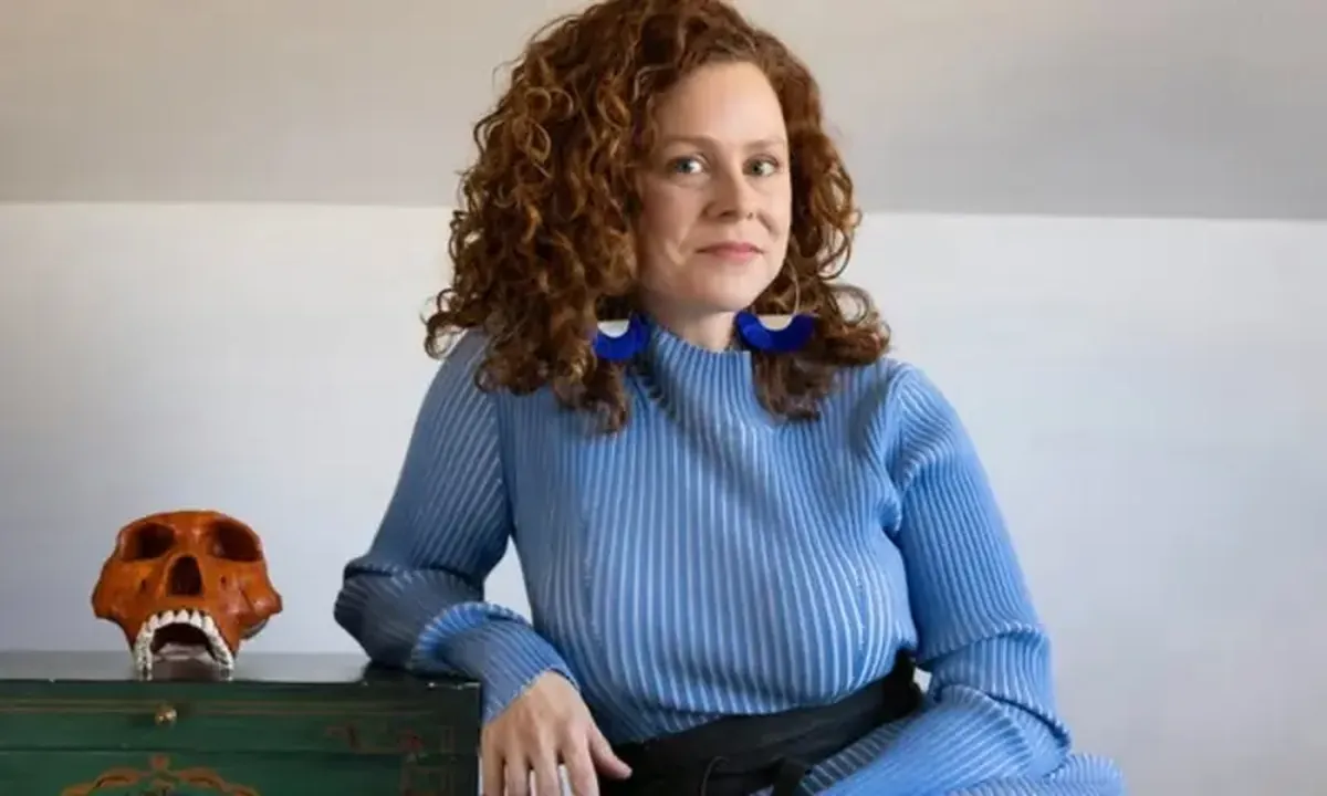 Neutered mammals live longer.