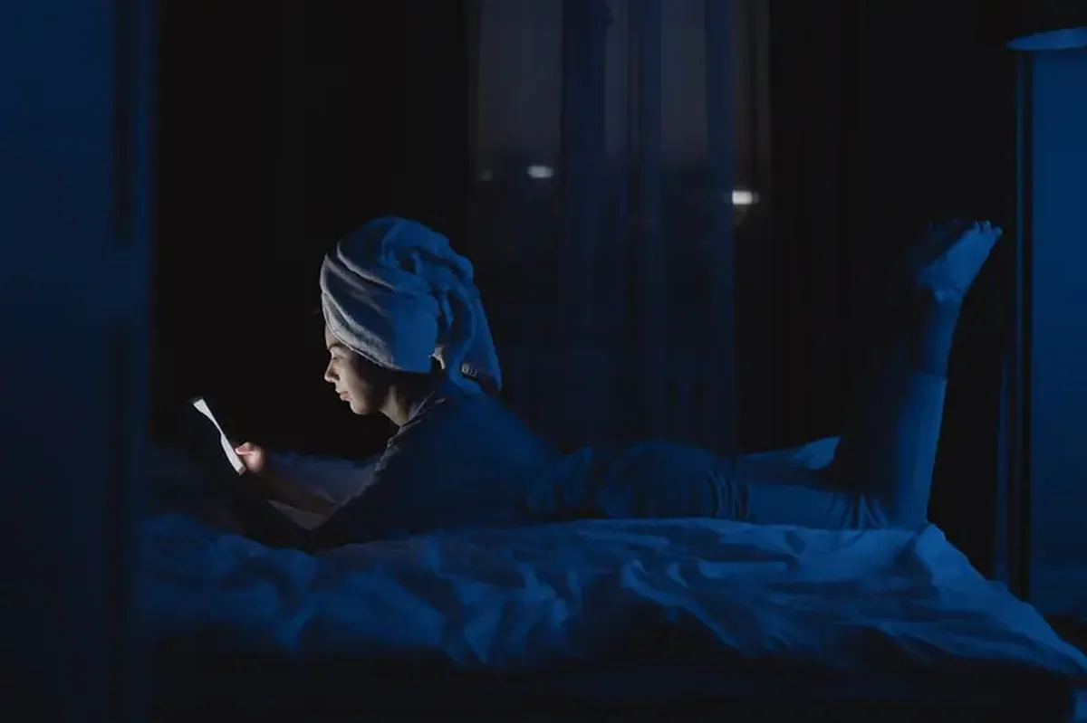 Blue light from mobile devices doesn't harm sleep: a controversial topic.