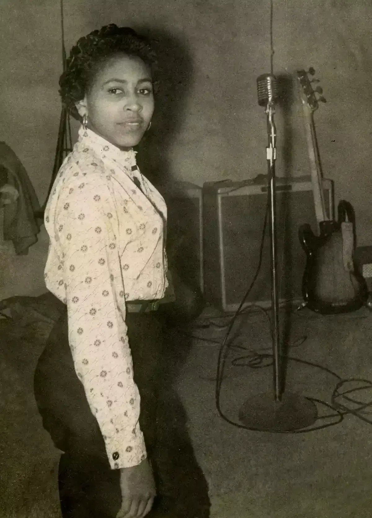 How Loss Made Tina Turner "Simply the Best" 5 Tina Turner: Simply the Best