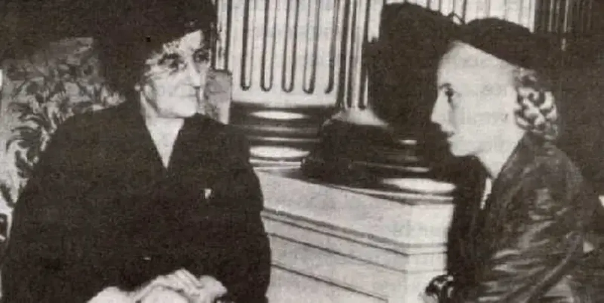 Evita Perón: How an Actress Became Argentina’s Political Powerhouse 15 Eva Perón: An Actress on the Political Stage