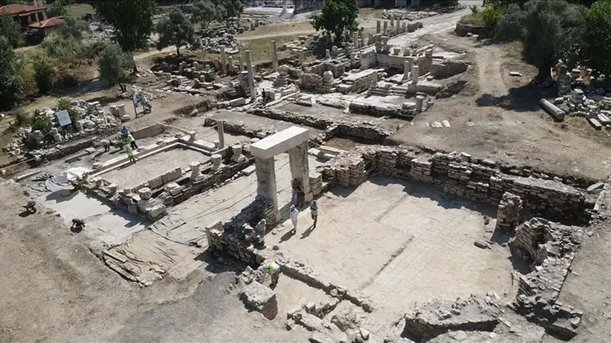 Rare Roman Library Unearthed in Turkey’s 'City of Gladiators' 3 Discovery in the city of gladiators: a unique Roman library has been found in Turkey.