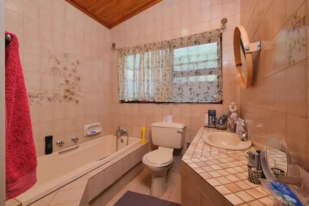 Top 5 types of waste most often flushed down the toilet.