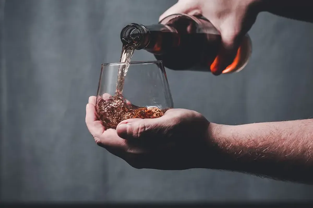 An AI robot can distinguish among types of whiskey better than a sommelier.