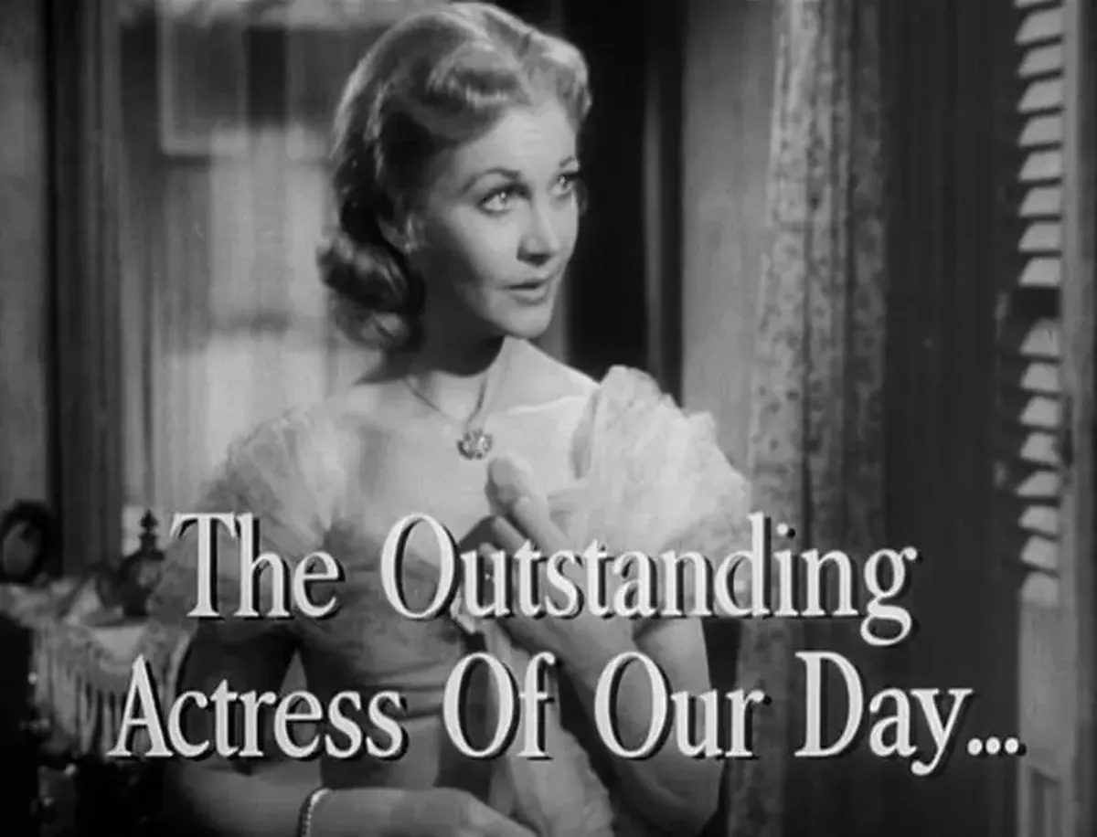 Vivien Leigh: When Beauty Became Her Biggest Obstacle 5 Vivien Leigh: Blown Away by the Wind