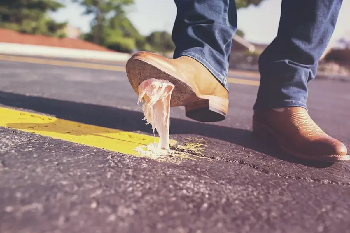 Chewing Gum Is Mostly Plastic — Here's Why That Matters 3 Chewing gum is a source of plastic pollution that often goes unnoticed.