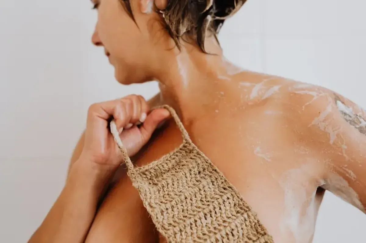 First the head, then the body: 86% of people shower incorrectly.