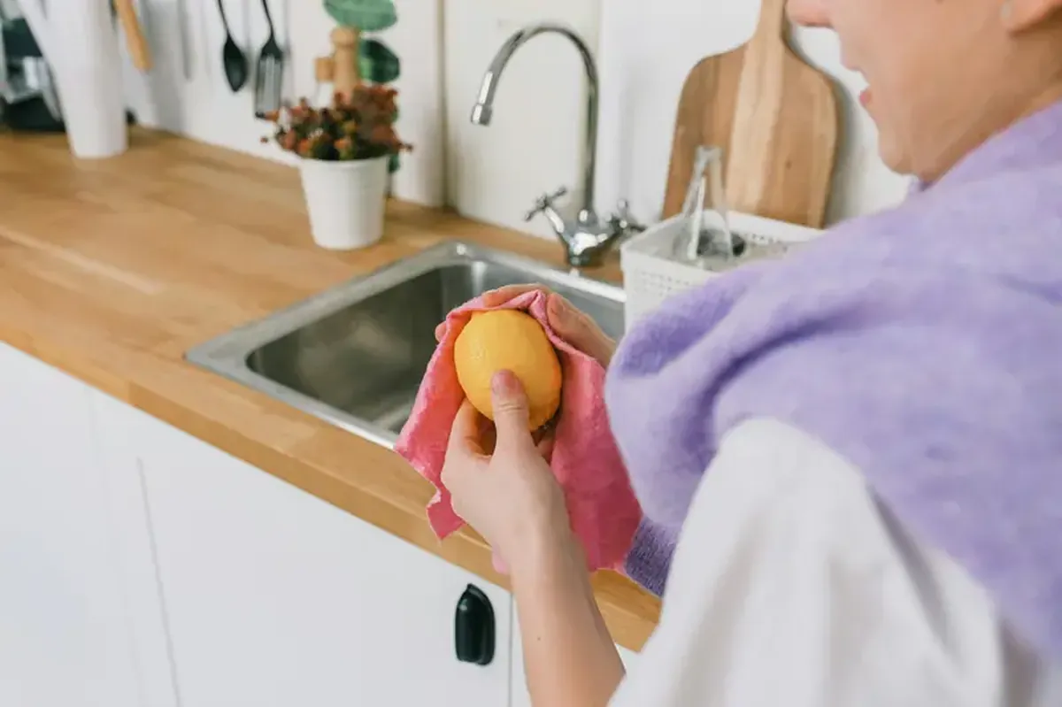 Rules for Healthy Living: How to Wash Fruits and Vegetables, According to Science
