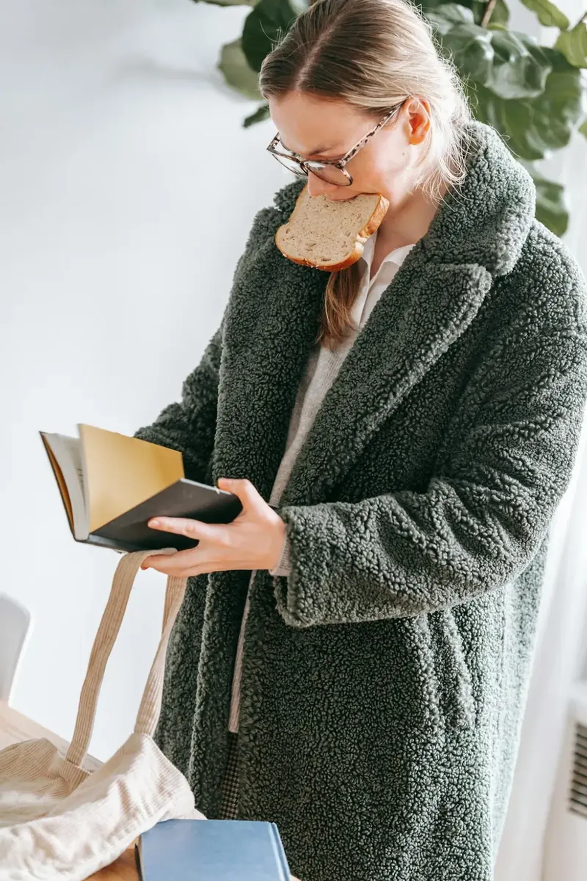 8:15 AM Is the Most Stressful Time of Day — How to Fix Your Mornings 5 Sociologists have identified the most stressful time of day. How can we reduce that tension?