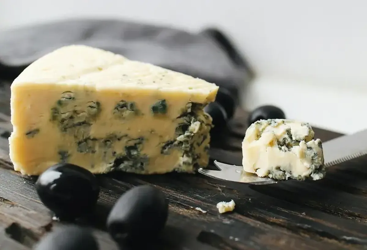 10 Foods Gen Z Refuses to Eat — and Why They Could Vanish 3 Blue cheese and olives