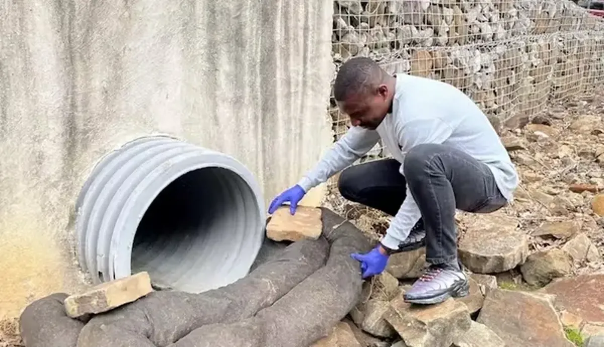 drainage outlet