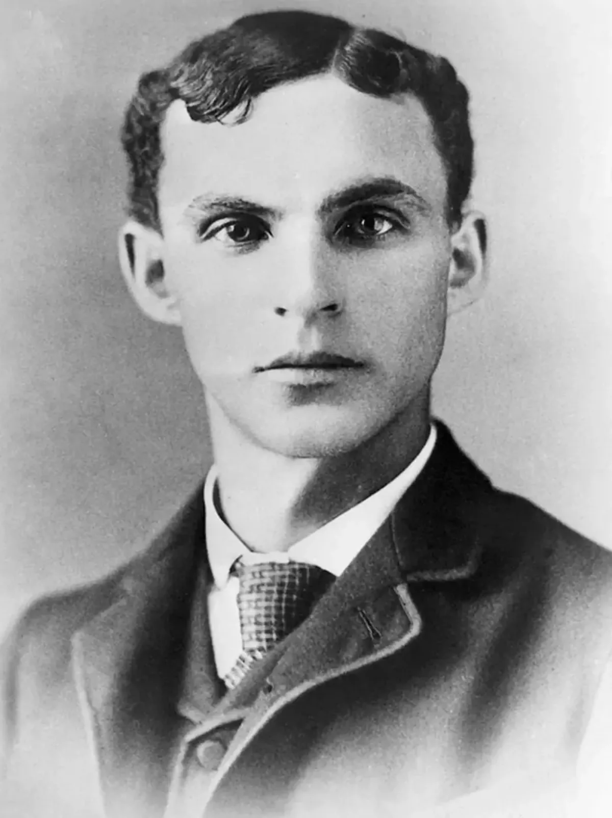 Henry Ford: The Success Story of the Father of the People's Car