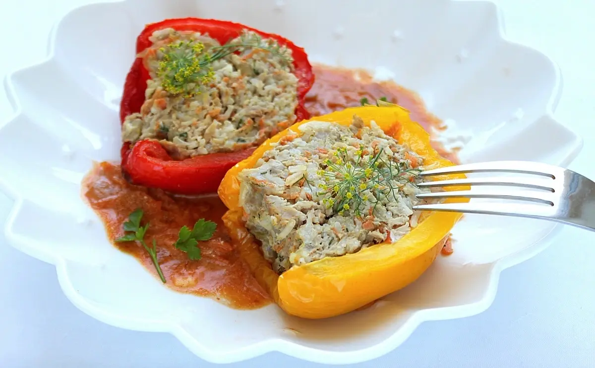 The Best Oven-Baked Stuffed Peppers for the Season 3 Oven-baked stuffed bell pepper