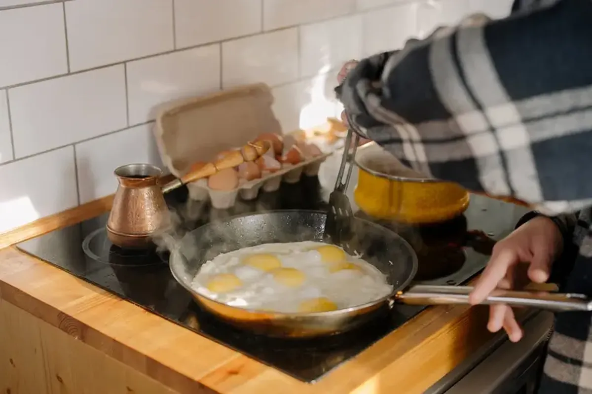 What Your Favorite Egg Dish Reveals About Your Personality 4 Sunny-side-up eggs