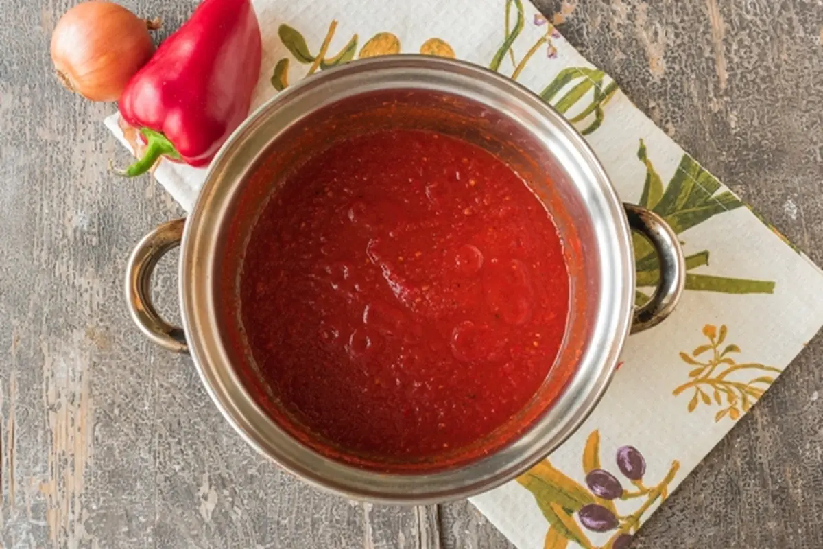 Bell-Pepper Tomato Ketchup: A Simple Homemade Recipe 4 homemade ketchup