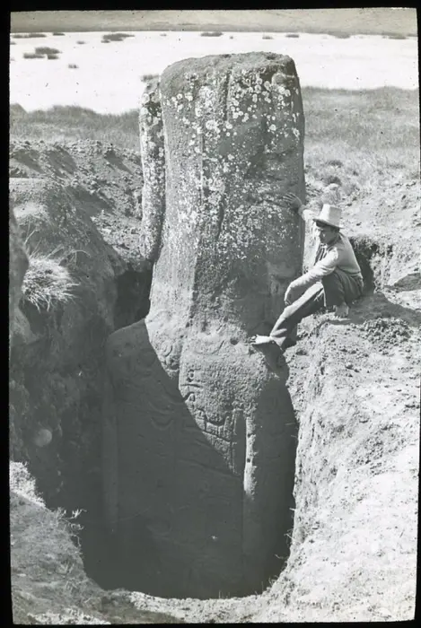 How Easter Island’s Stone Giants 'Walked' Across the Island 5 Statue buried in the ground