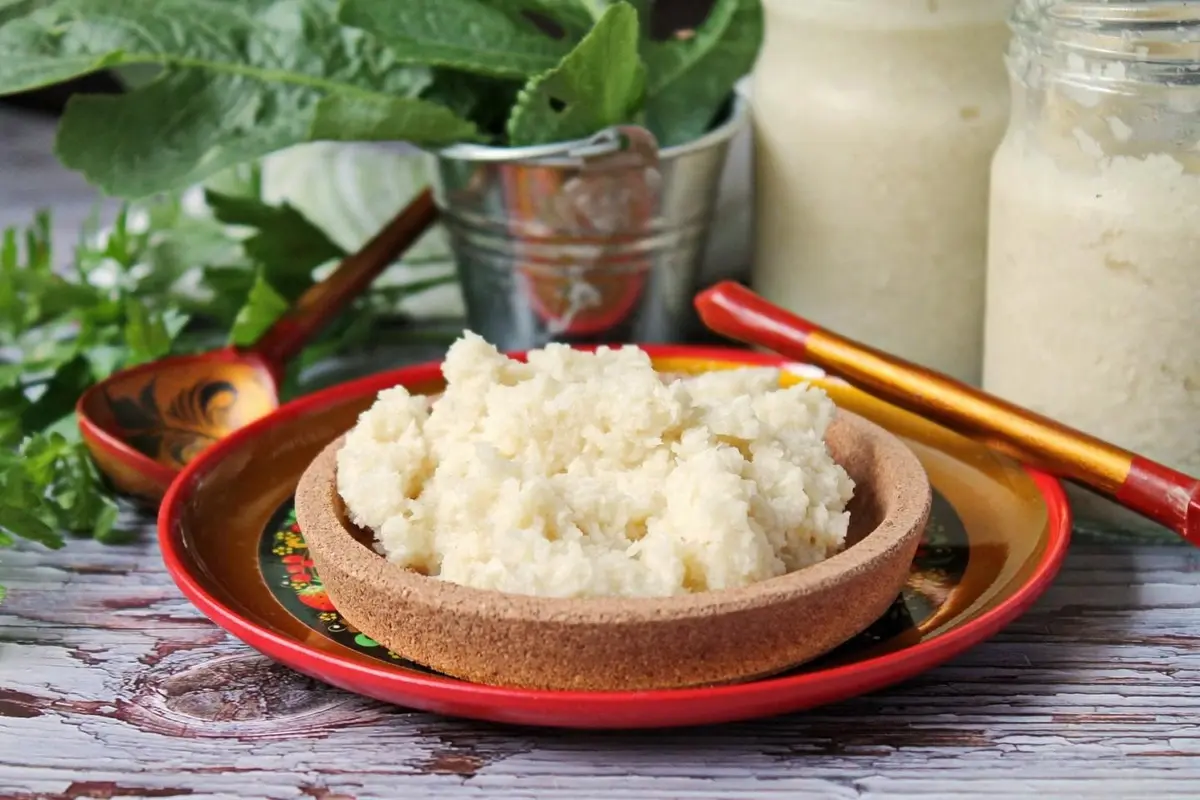 Horseradish with vinegar