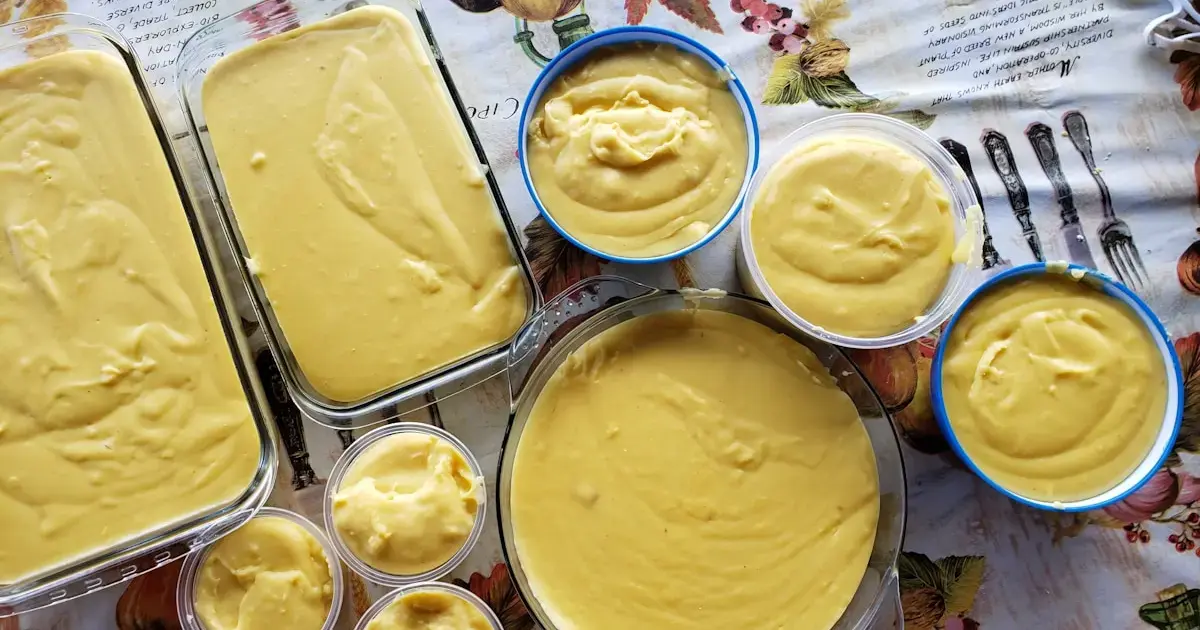 Shea oil in containers