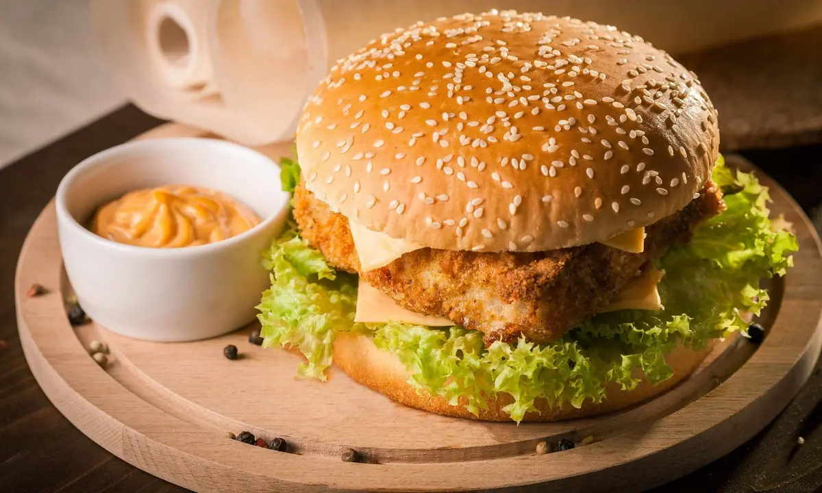 Healthy Homemade Burgers with Lentils and Avocado