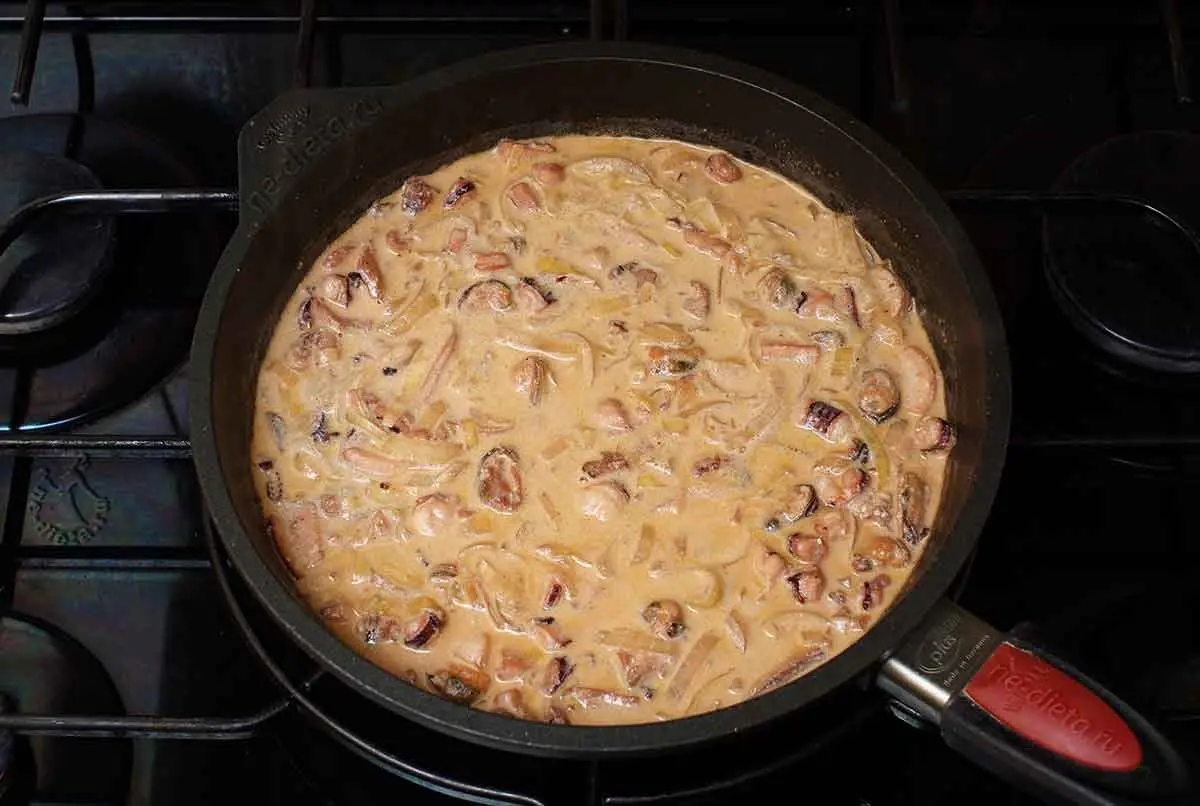 How to Cook Seafood in a Skillet: Cream Sauce Recipe