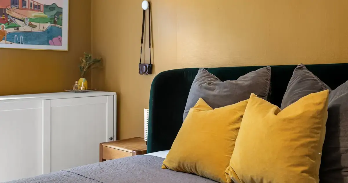 a room with yellow walls